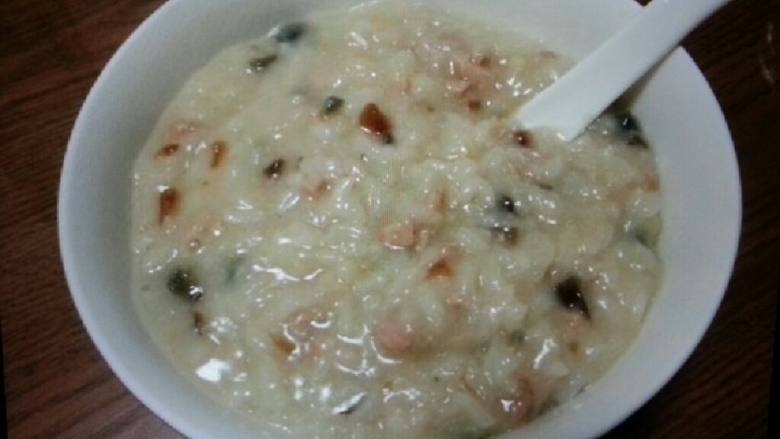 皮蛋瘦肉粥