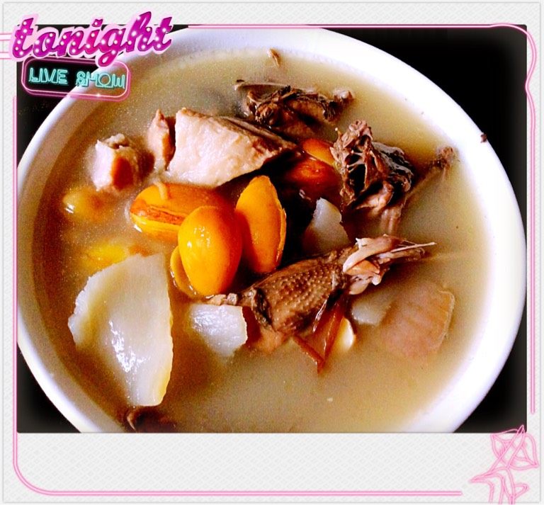 鹌鹑煲风眼果（或栗子）