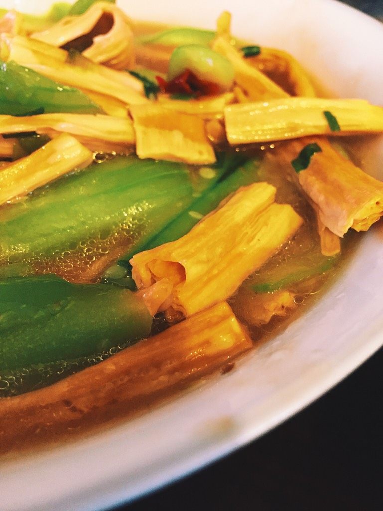 丝瓜烩腐竹