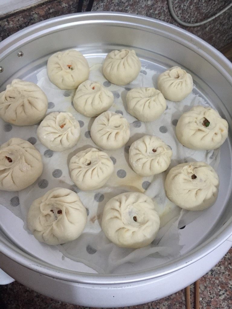 包子,蒸大约15-20分钟就可以。