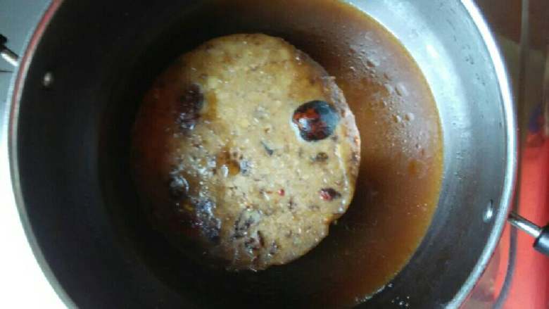 卤凤爪,因我是用自己以前的老卤水煮的，所以备的调料量不多！如果第一次做可以稍微多一点点！