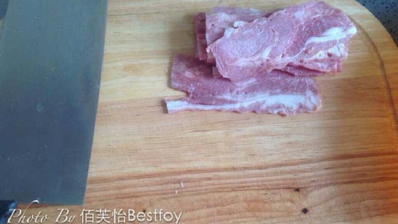 培根金针菇卷(平底锅版),我买的<a style='color:red;display:inline-block;' href='/shicai/ 443'>培根</a>比较长，用了5片，中间切断，这样就是10个