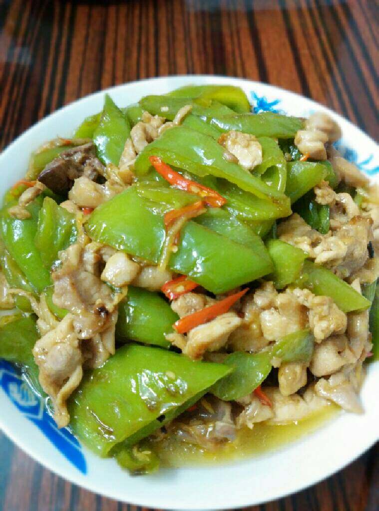 青椒炒鸡肉