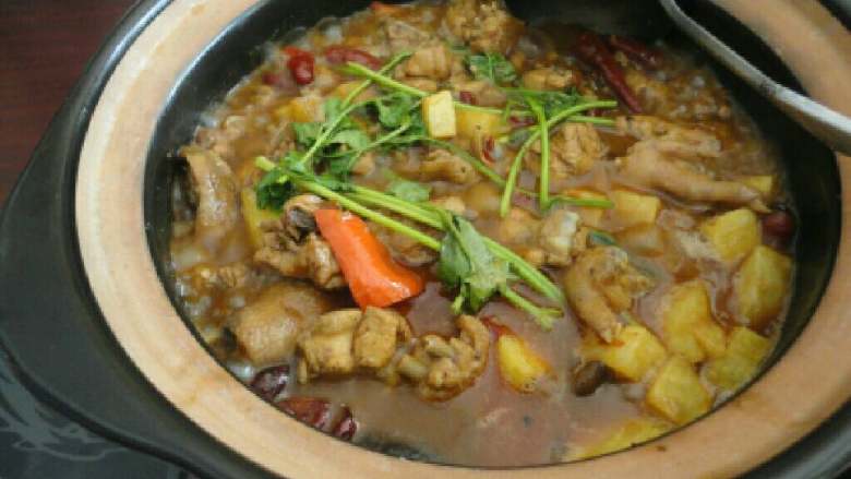 鸡肉煲