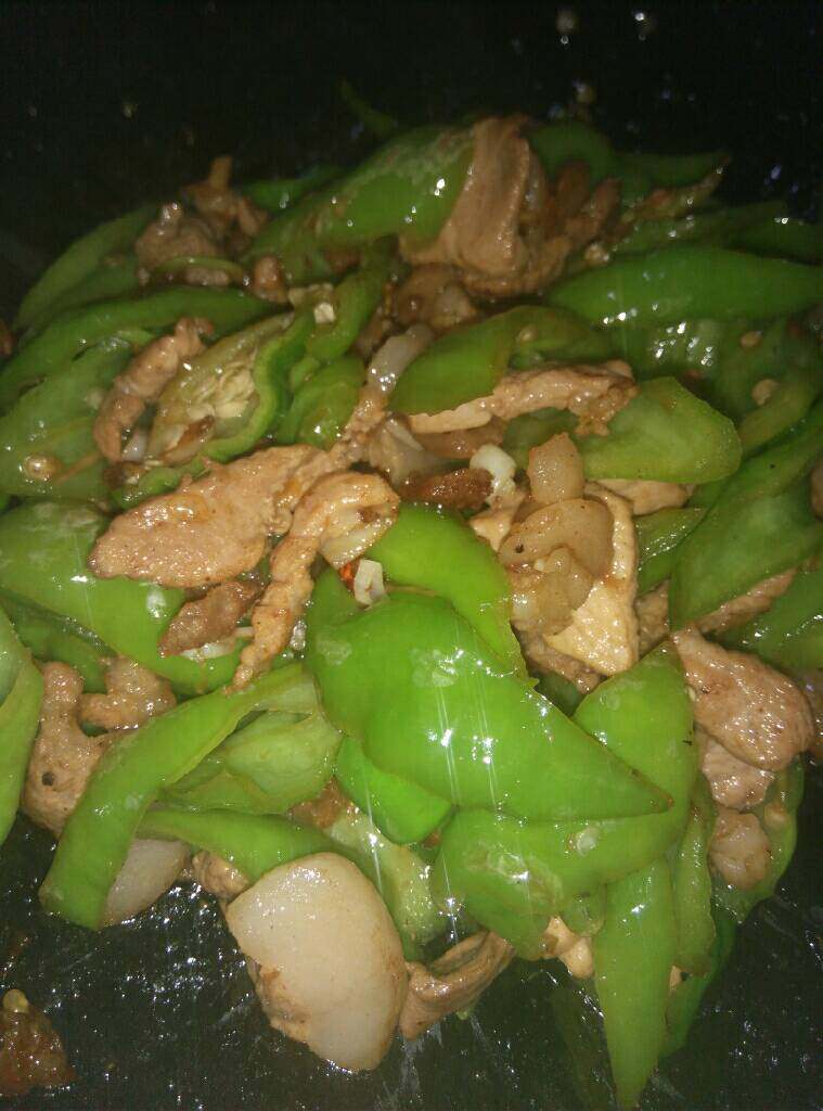 尖椒炒肉
