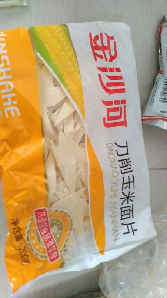 地锅鸡肉白菜面片,金沙河米面备用