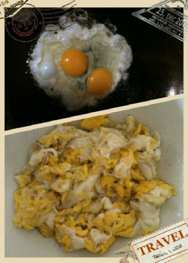 丝瓜炒鸡蛋,先炒散鸡蛋备用
