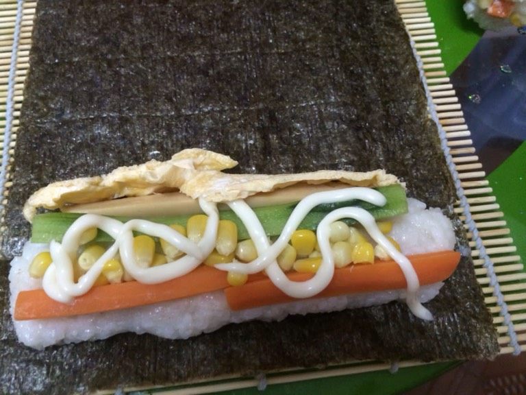 寿司,沙拉