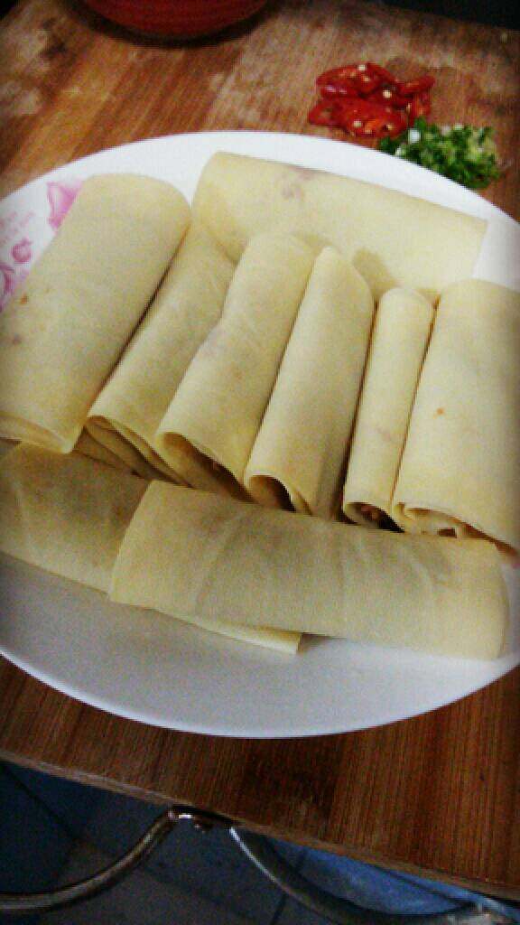 百叶香菇蒸猪肉卷,
2.百叶包肉糜，成品如图二