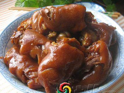 红酒烧猪蹄——美容