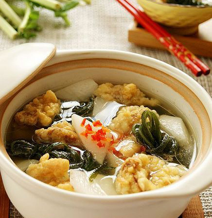萝卜酥肉煲