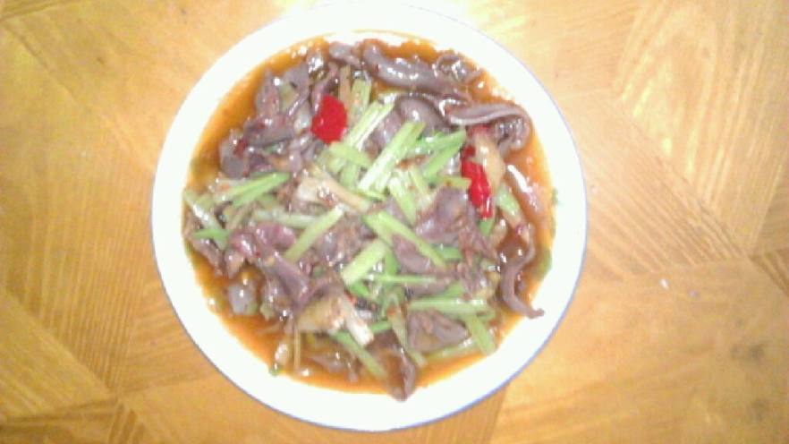 芹菜珺肝