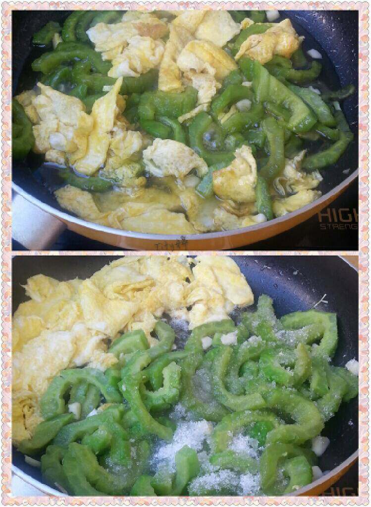 苦瓜炒蛋,如图，最后将蛋和苦瓜搅拌起来翻炒片刻即可出锅。