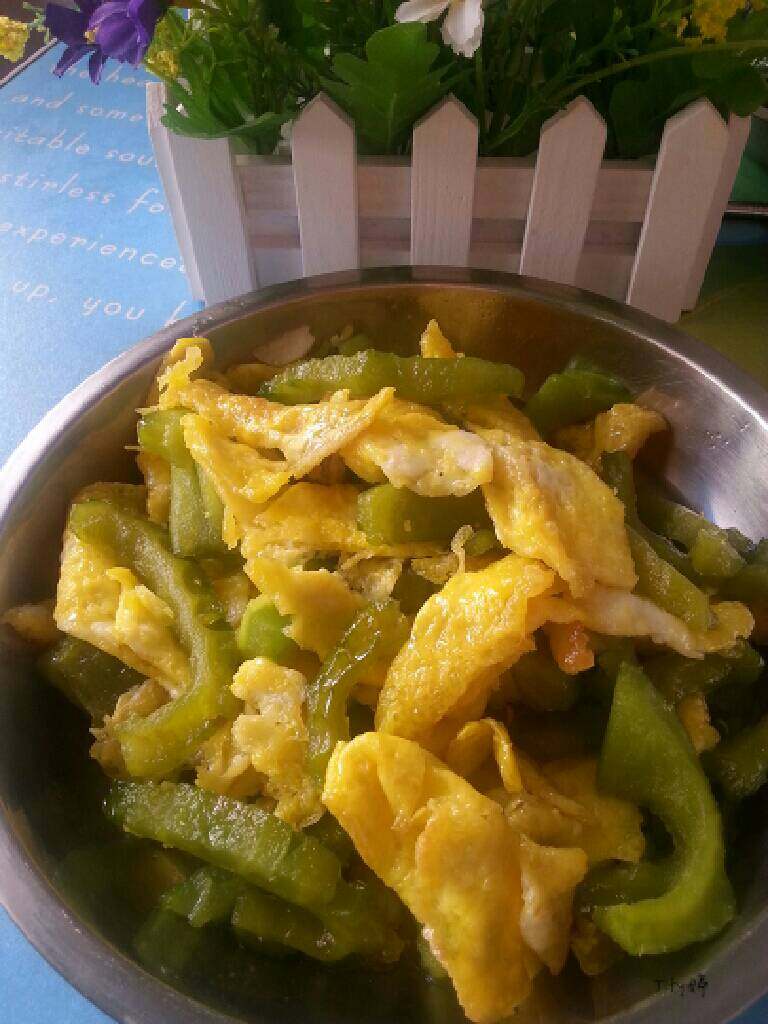 苦瓜炒蛋,成品图～