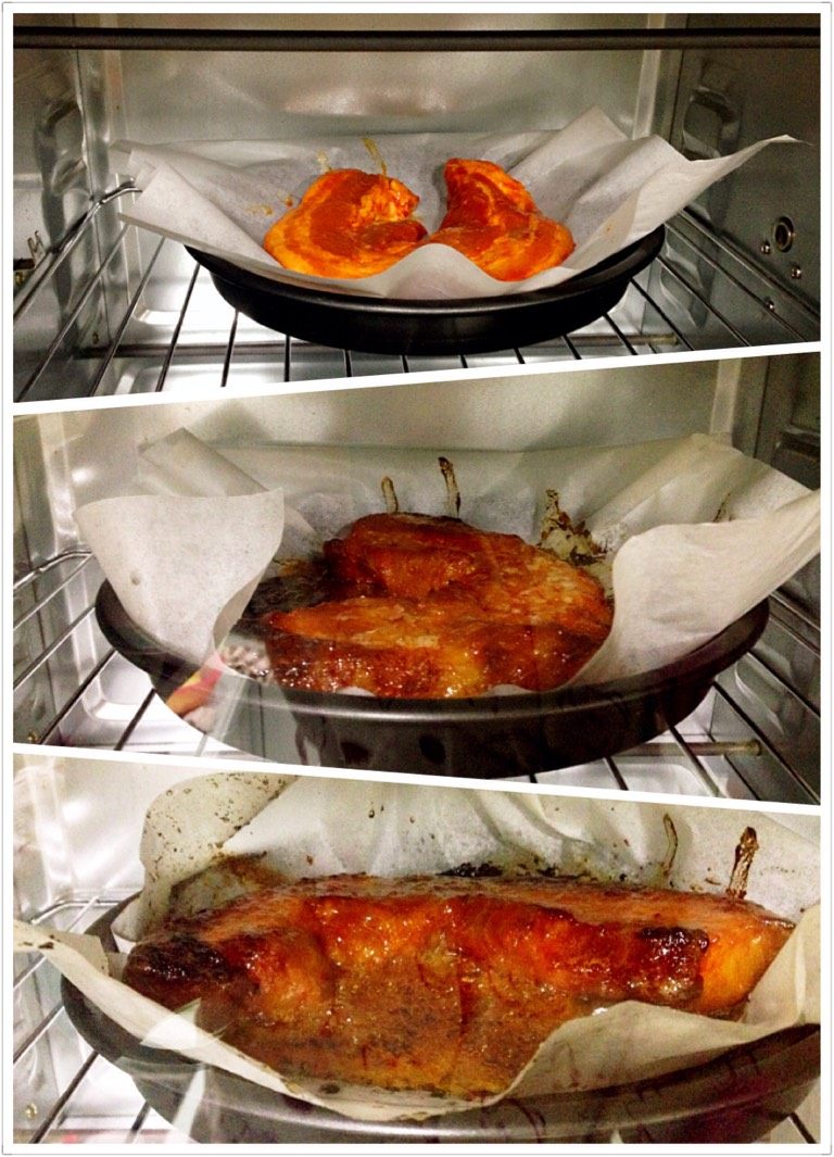 蜜汁烤肉,烤箱预热180度,腌好的肉放在铺油纸的烤盘里,入烤箱180度上下火烤20分钟。然后翻面继续烤20分钟。最后两面均匀刷上<a style='color:red;display:inline-block;' href='/shicai/ 865'>蜂蜜</a>再200度烤5分钟。