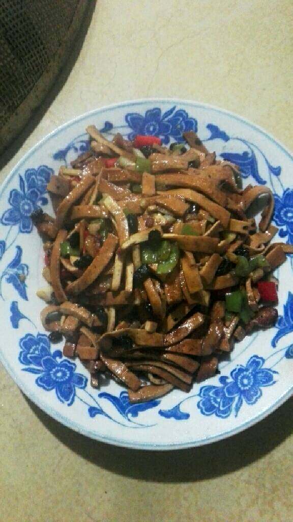 爆炒香干,感觉还不错