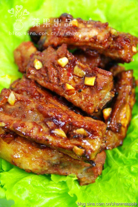 蒜香烤排骨