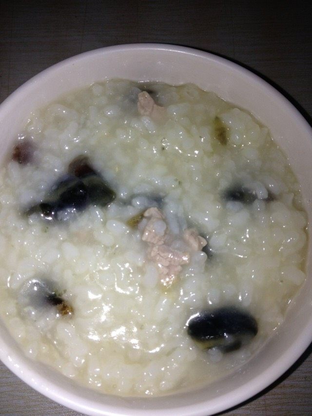 皮蛋瘦肉粥