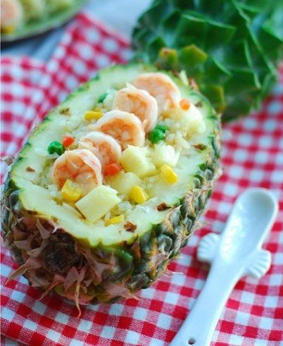 虾仁菠萝饭