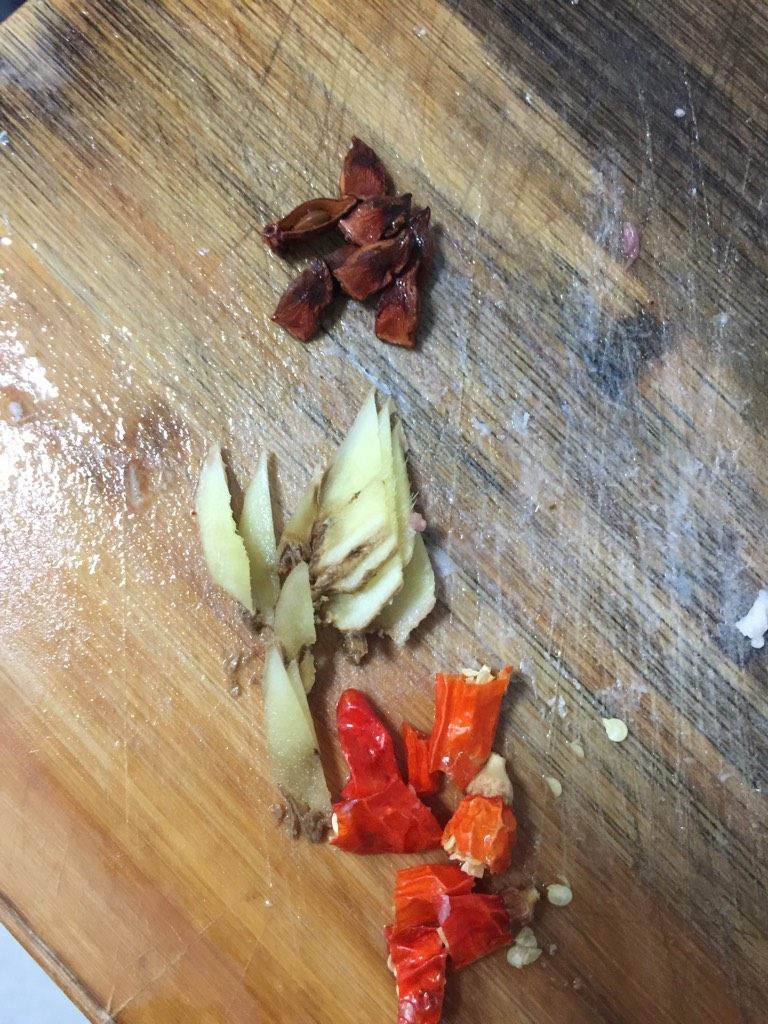 干豆角炖肉,准备好香料