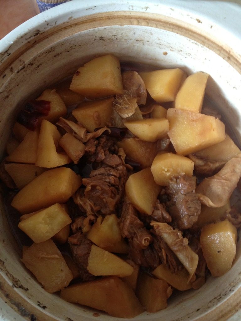 土豆炖牛腩