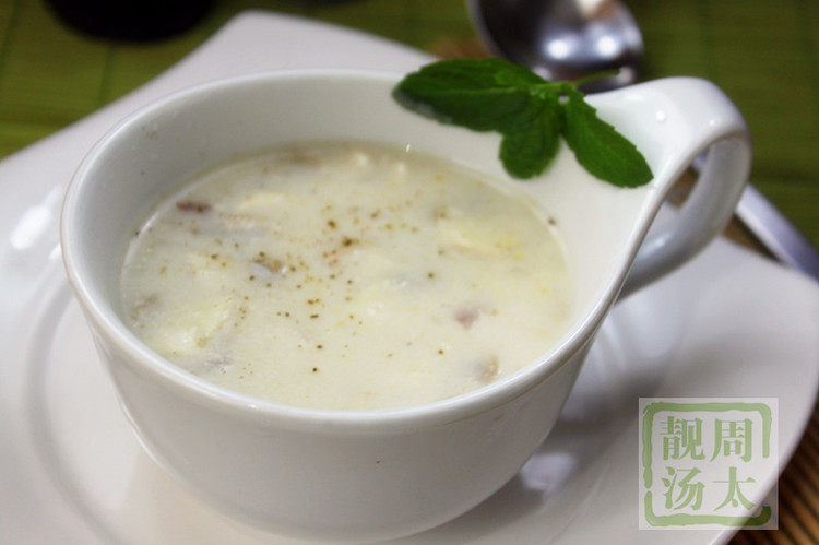 奶油鸡茸蘑菇汤