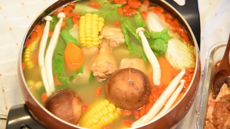 粤式鸡火锅