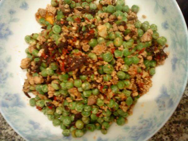青豆炒瘦肉