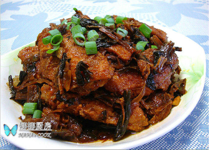 梅菜烧鸡翅