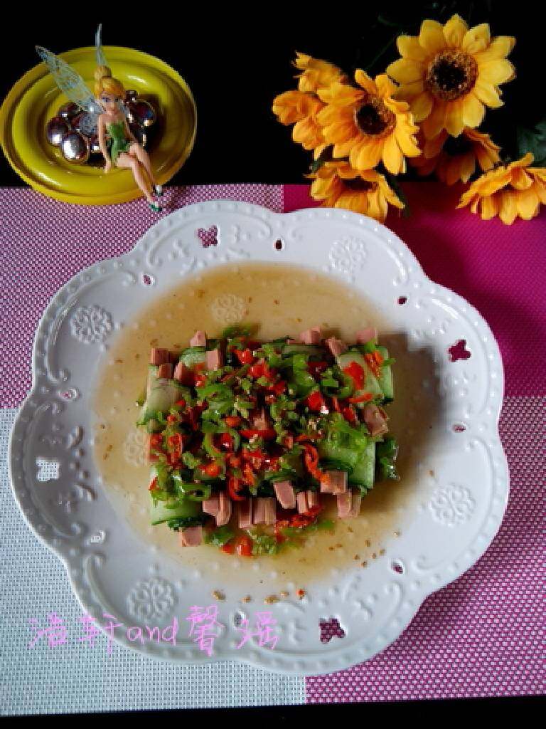 凉拌黄瓜火腿卷