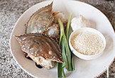 避风塘炒蟹,材料备齐