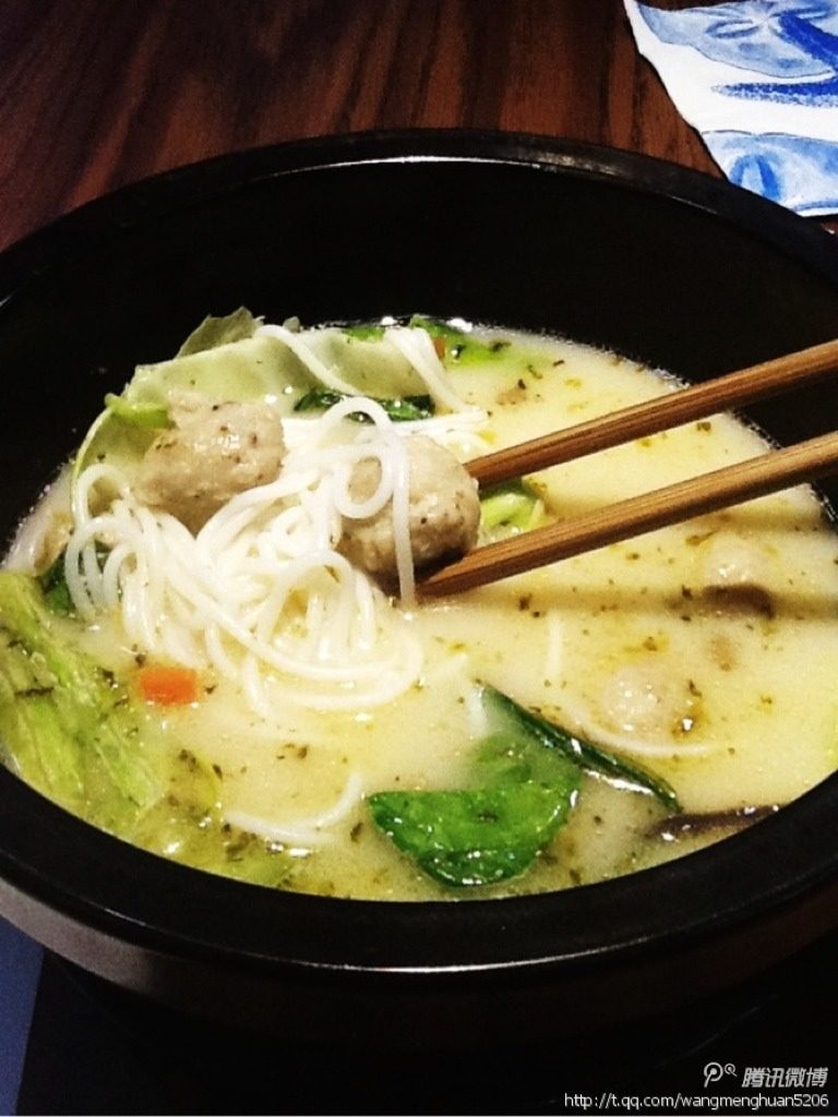 鸡汤米线