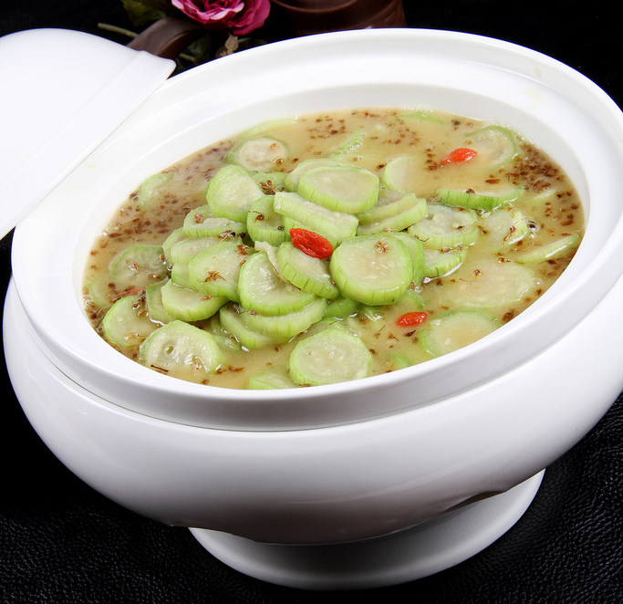 快手鲜蘑丝瓜汤