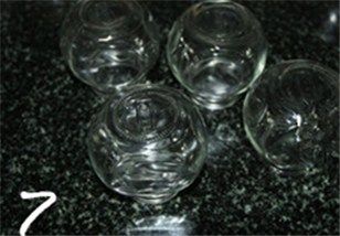 车厘子果酱 ,密封瓶高温消毒后,让其自然干燥;