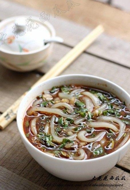 超简单酸辣土豆粉