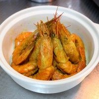 泰式咖喱虾,5分钟后将虾取出摆盘。