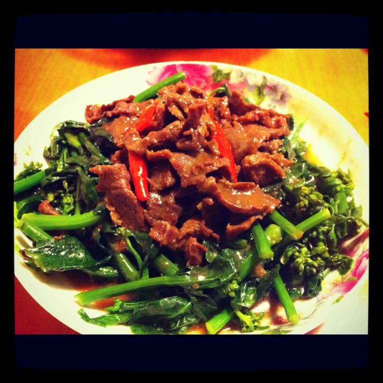芥兰苗炒牛肉