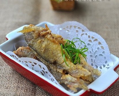 酥炸小黄鱼