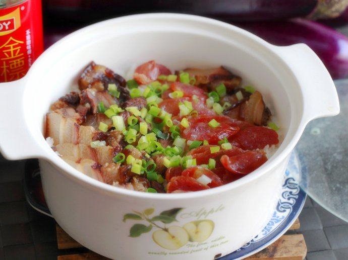  腊味煲仔饭