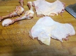 照烧鸡肉卷,腿去骨;