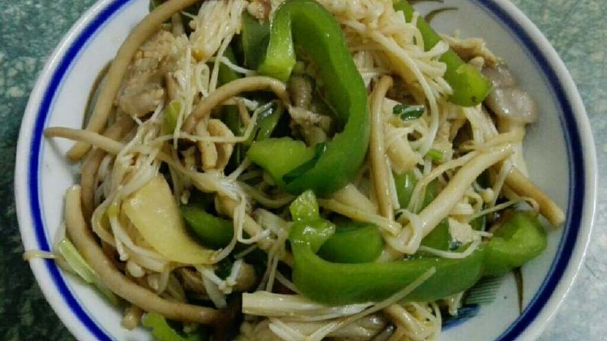 三菇青椒炒肉丝
