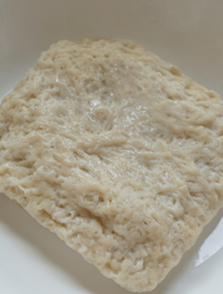 自制凉皮/面筋,第7步骤蒸过之后是这样的