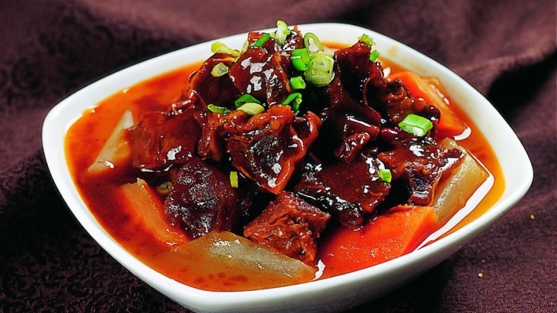 萝卜牛腩