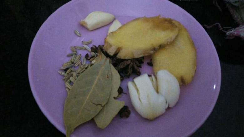 ≈泡椒凤爪≈,准备香料