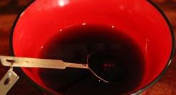 白萝卜排,调味料的准备：<a style='color:red;display:inline-block;' href='/shicai/ 904'>清酒</a>，<a style='color:red;display:inline-block;' href='/shicai/ 156925'>水</a>，<a style='color:red;display:inline-block;' href='/shicai/ 692'>酱油</a>，味淋都混合好