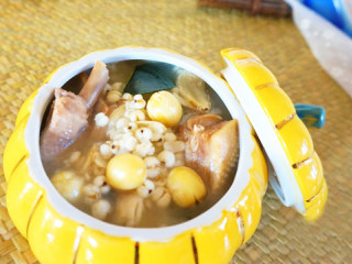 薏米莲子老鸭汤