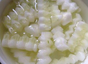 干锅牛蛙,全部配菜洗净,切片或切条随意