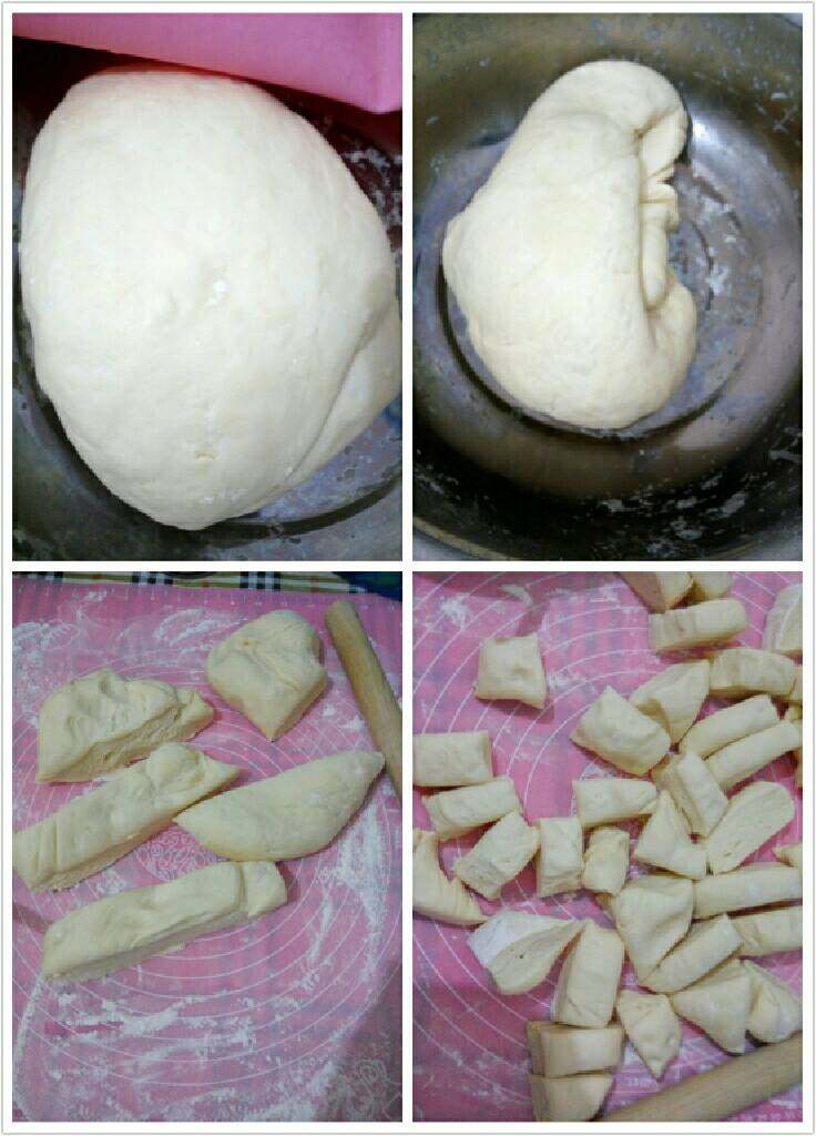 韭菜猪肉馅包子,醒发面团时,中间每隔一小时揉一次面团,面团分成小份