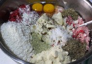 瑞典肉丸,加入调料,简单拌匀