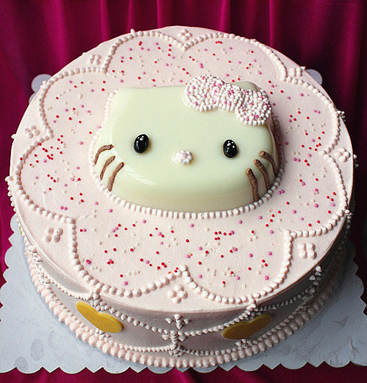 牛奶布丁KT猫生日蛋糕